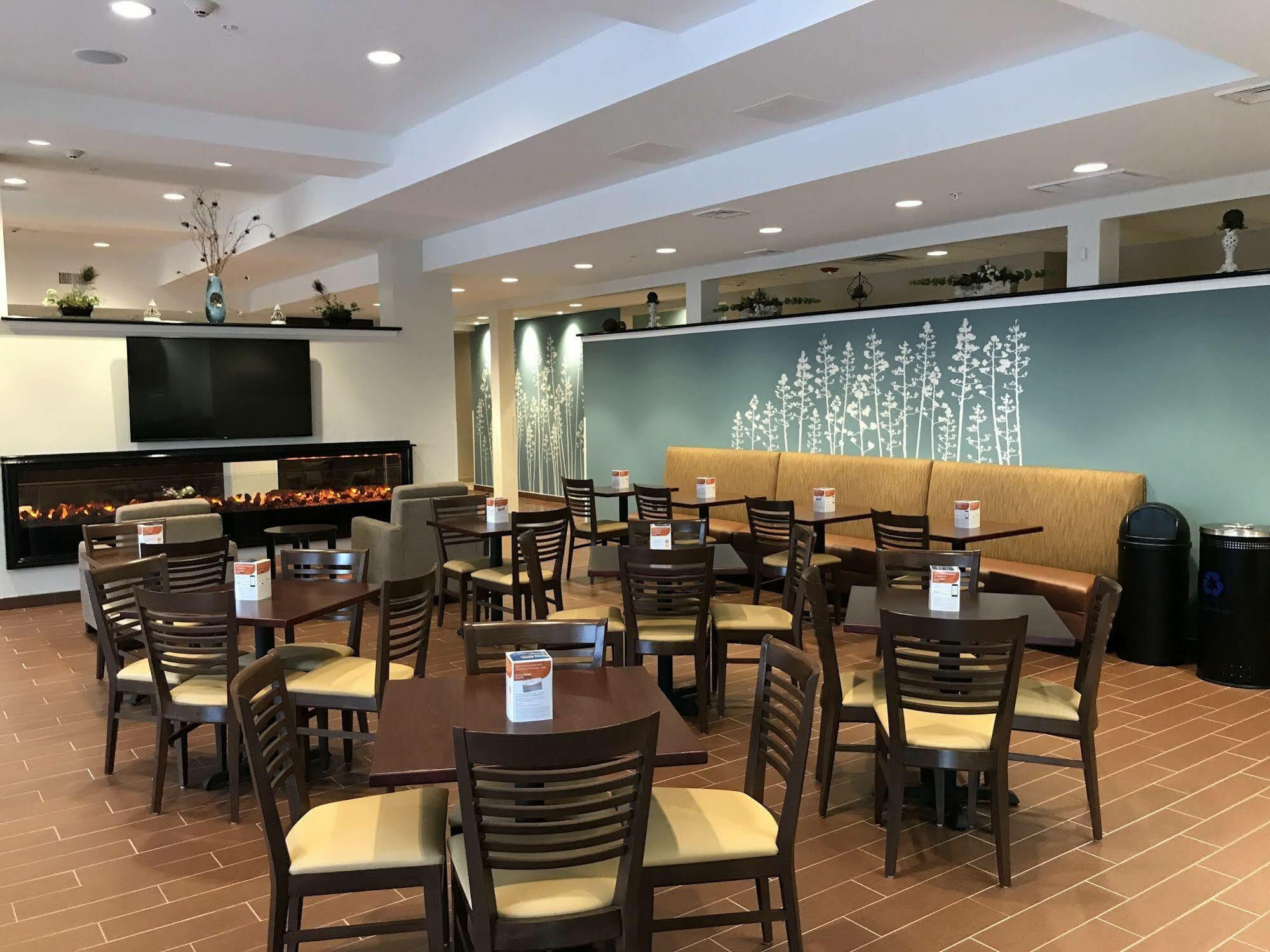 Hotel Sleep & - Goshen